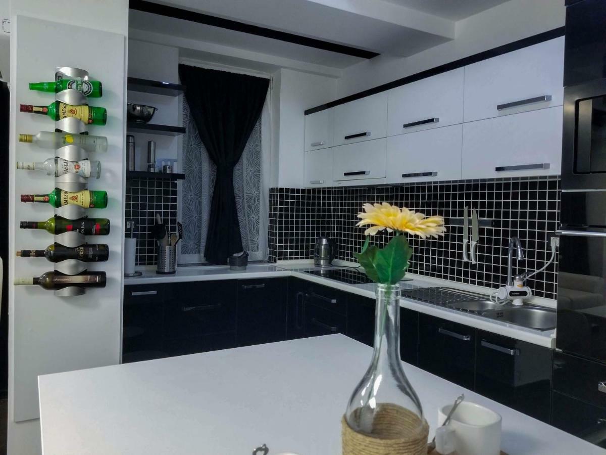 Sky Apartments Special Στρώμνιτσα Εξωτερικό φωτογραφία